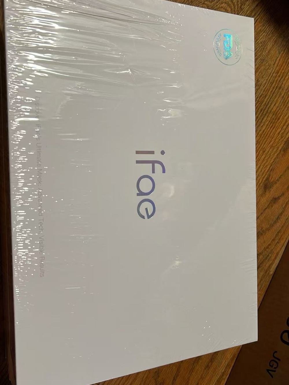 Brand new Ifae LED Face & Neck Mask - Picture 5 of 5